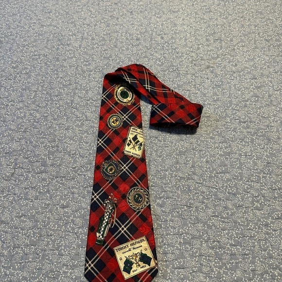 Tommy Hilfiger Tie Wide Red Navy Plaid Golf 56” x 4” - Picture 3 of 7